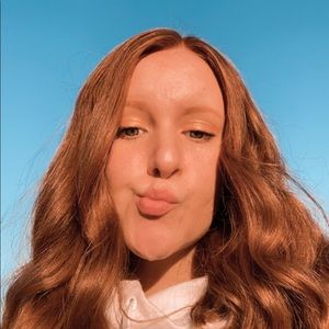 Meet your Posher, Ava